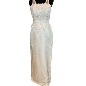 Michaelangelou gown